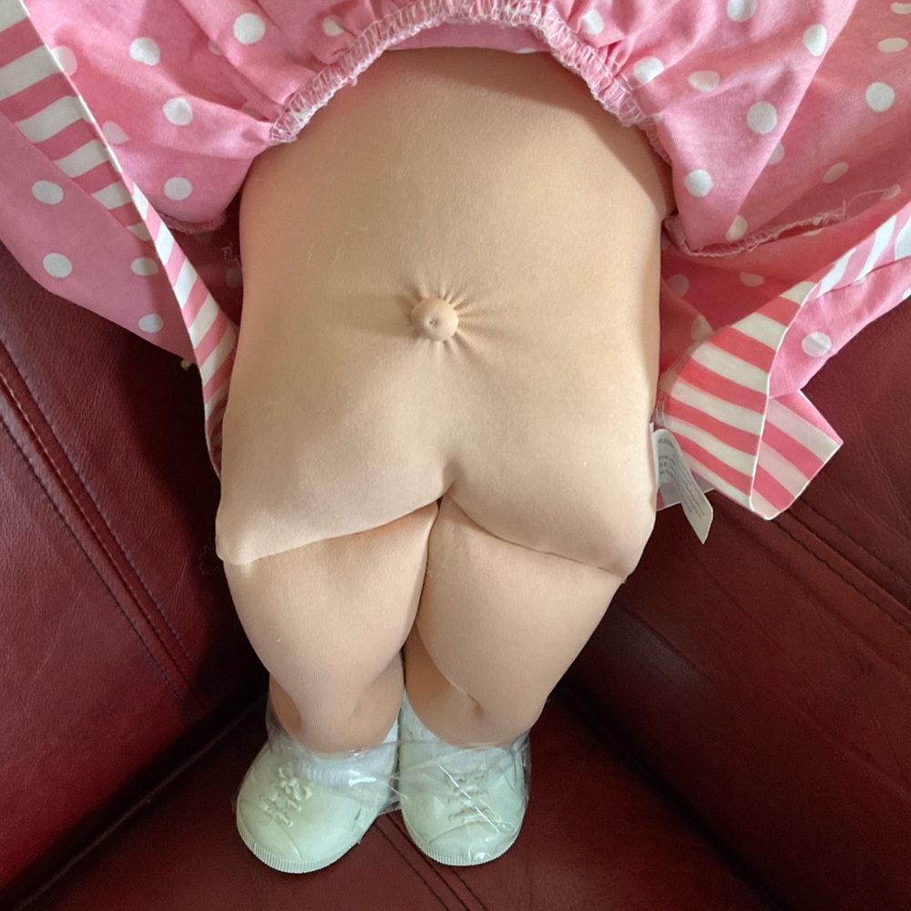 2004 Cabbage Patch Kids Doll, Krista Lisa, Born May 29th, Xavier Roberts - Picture 10 of 13
